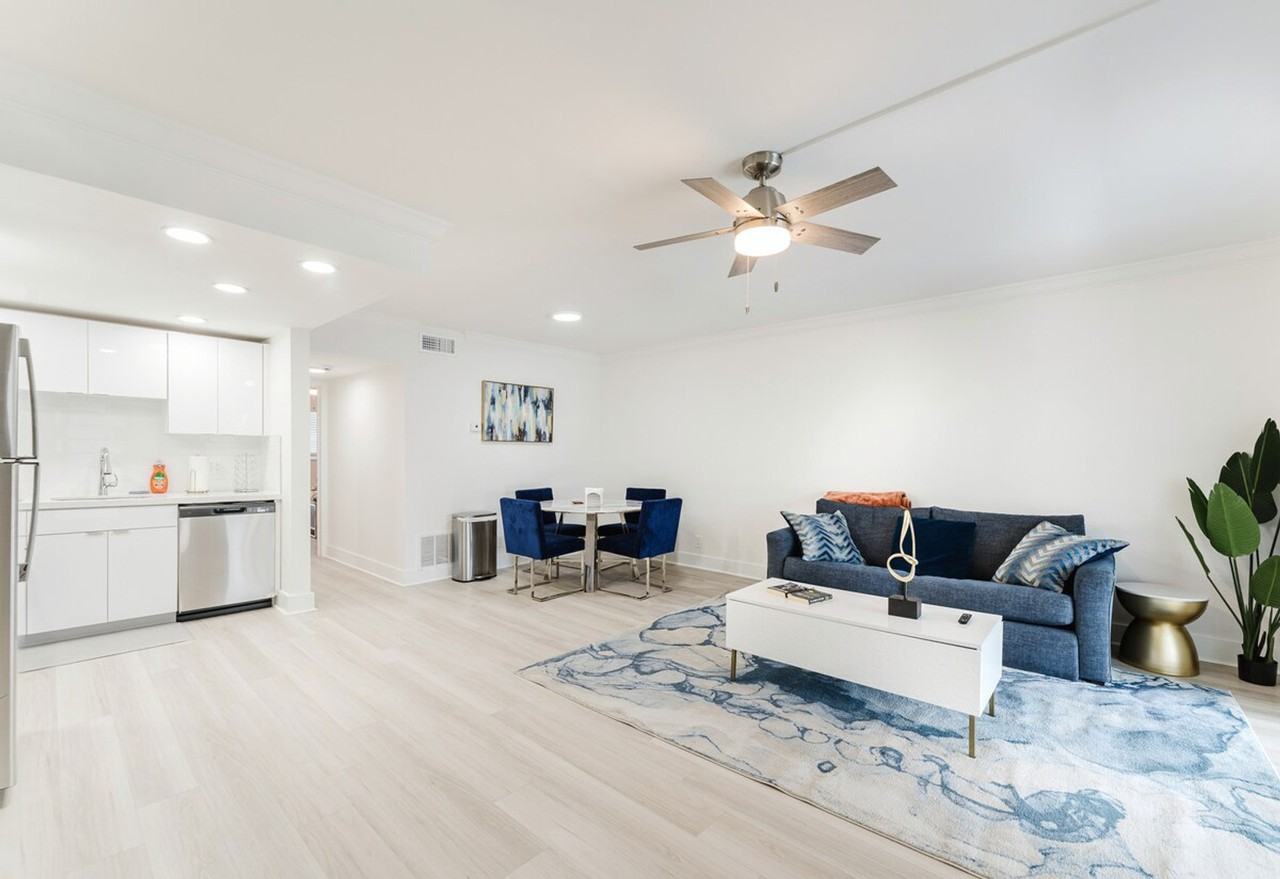 1015 Spanish River Road - Photo 5 of 49