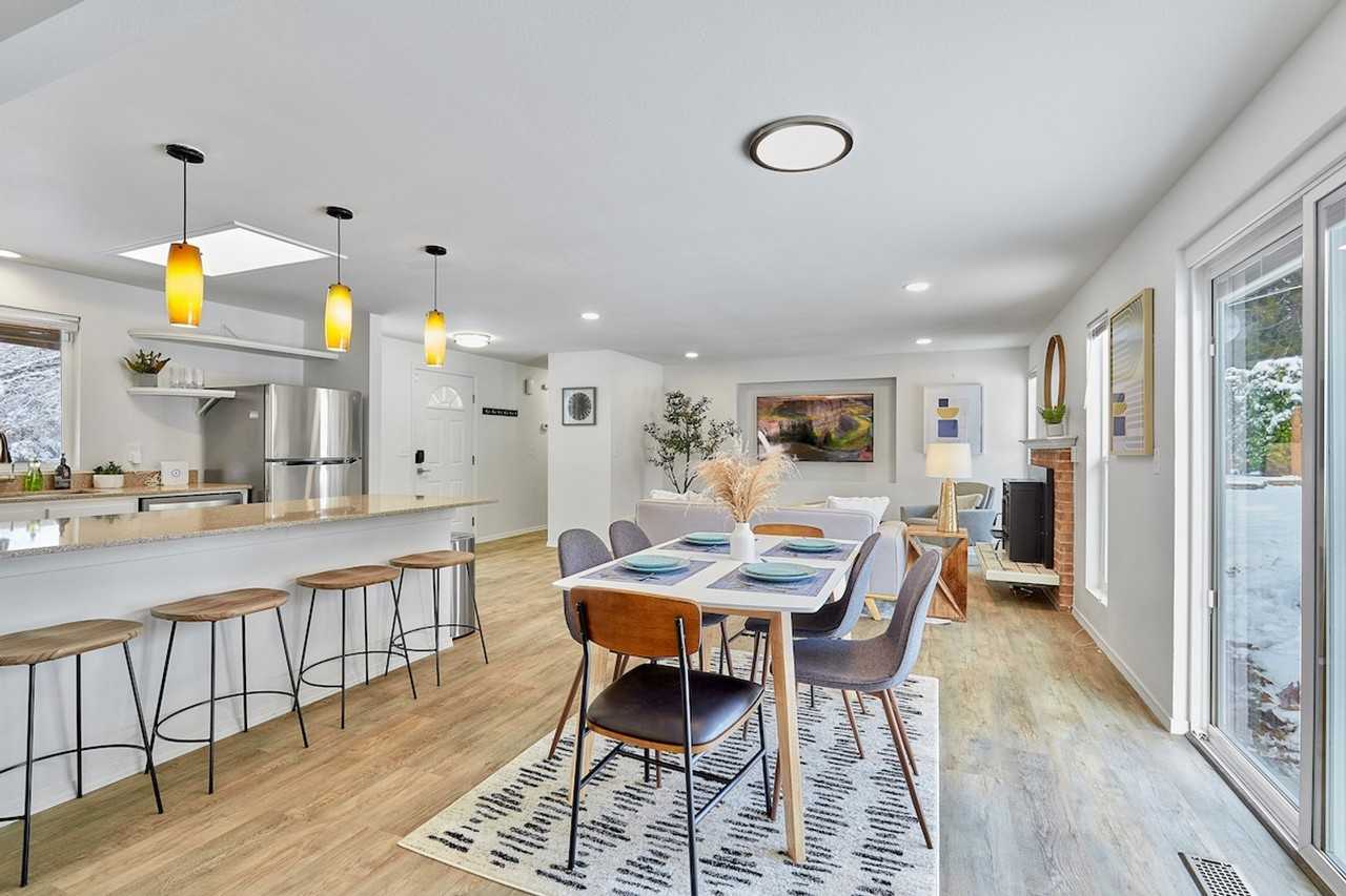 629 212th St Sw #1470514P - Photo 3 of 42
