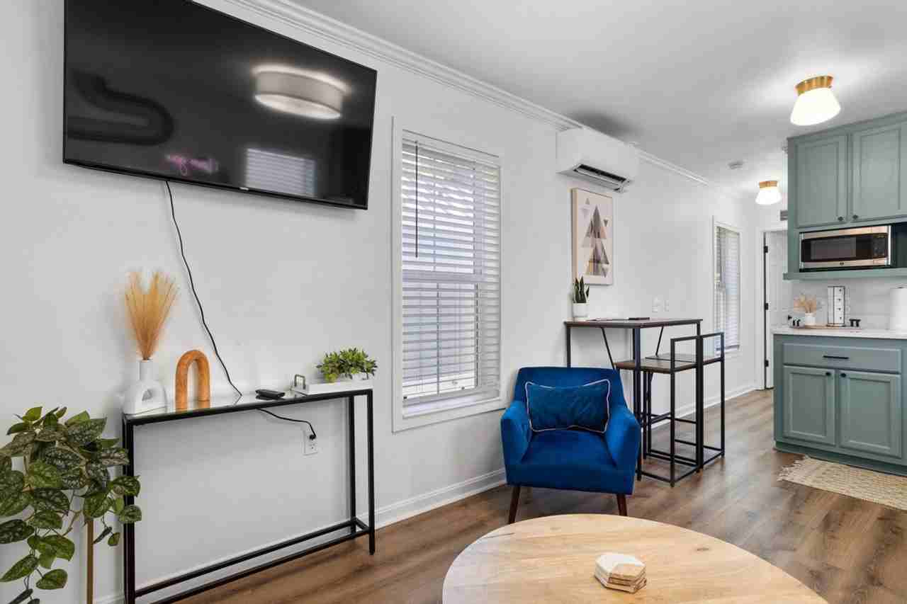 1911 Government St #1473628P - Photo 2 of 23