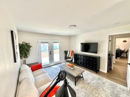 featured image of 6112 Modupeola Way