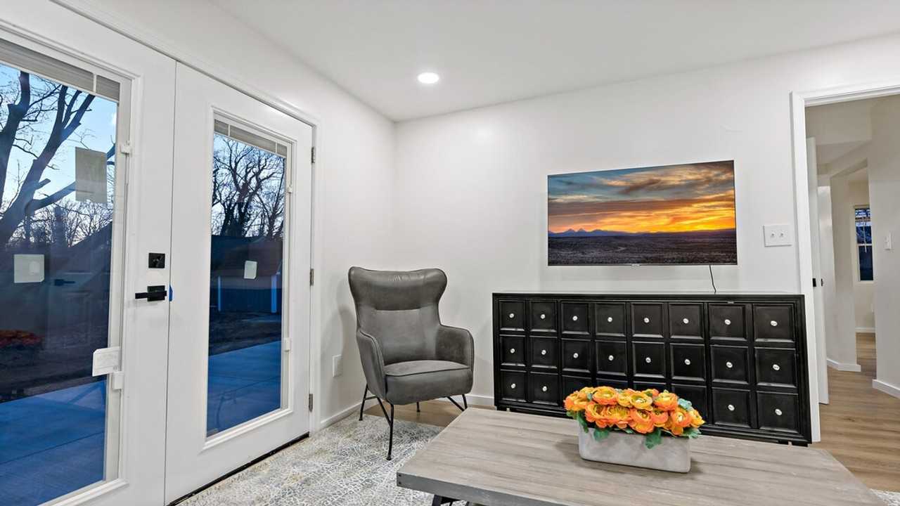 6112 Modupeola Way #1473413P - Photo 5 of 50