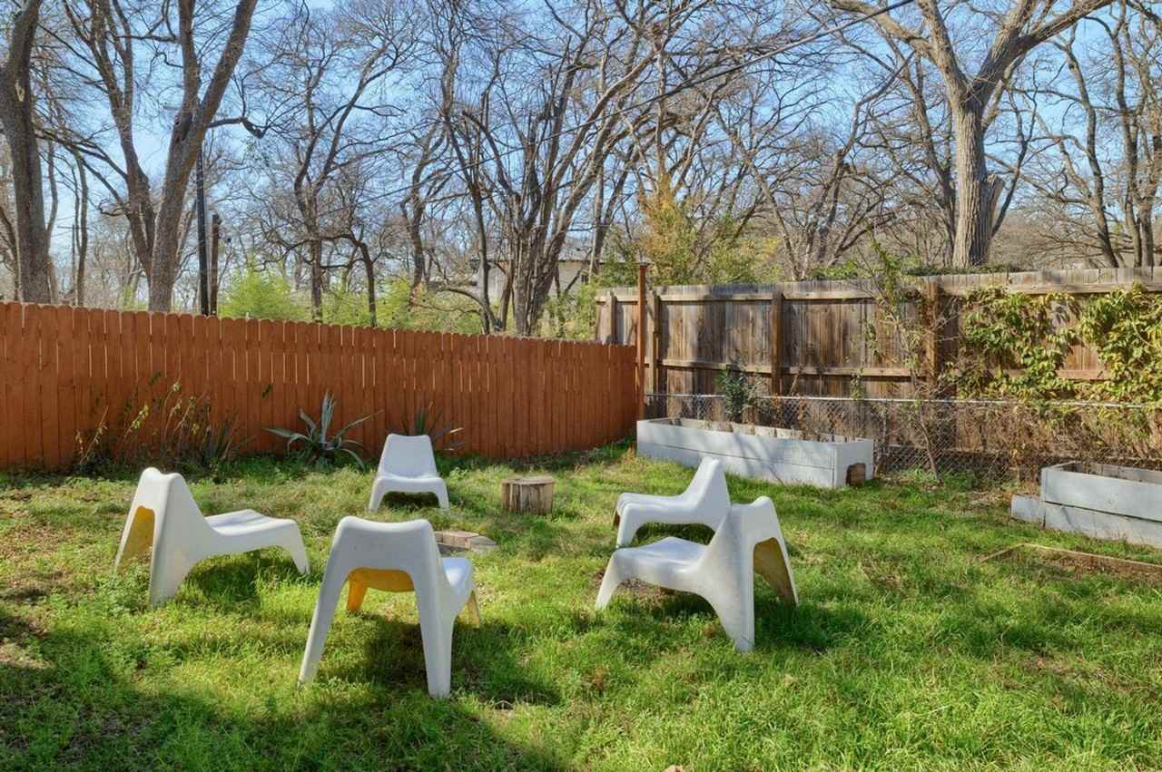 2806 Rae Dell Ave #1495899P - Photo 5 of 23