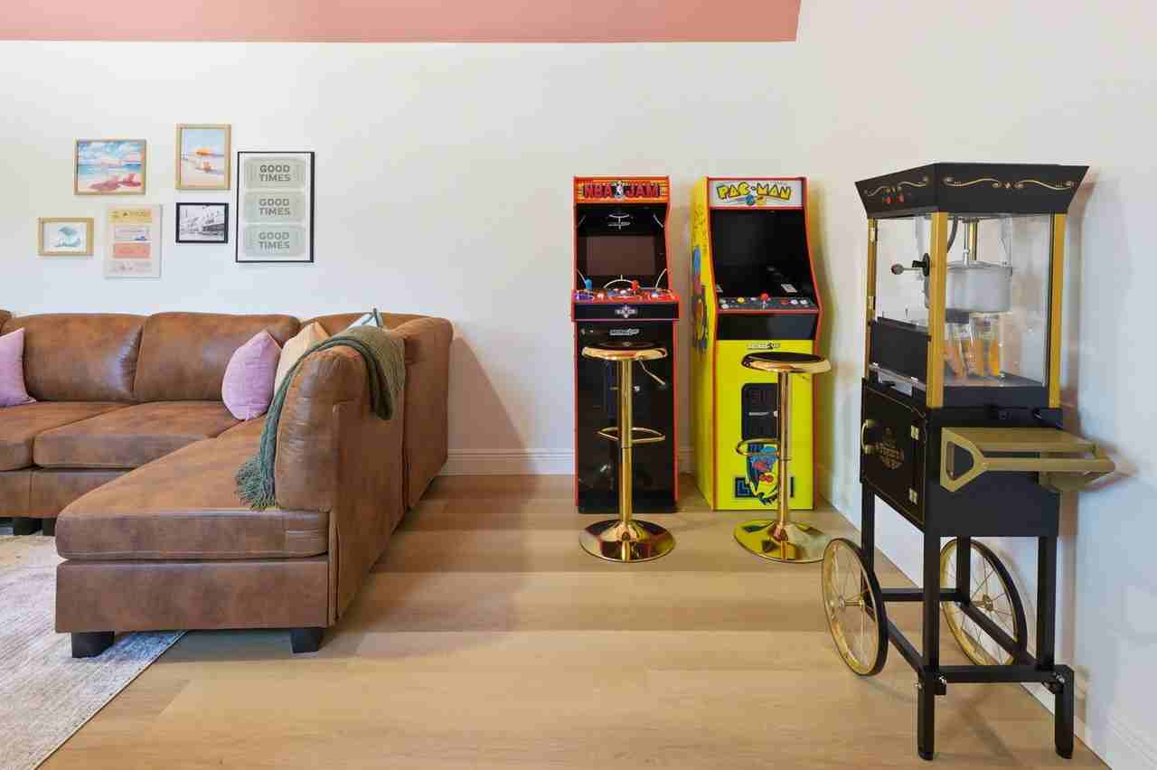 6713 35th Ave W #1507553P - Photo 4 of 50