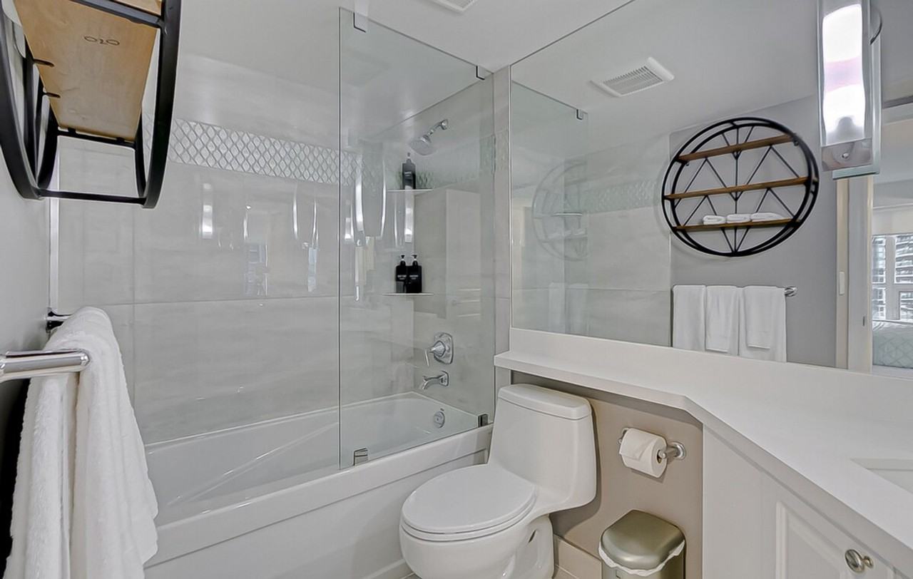 33 Bay St #1507866P - Photo 4 of 26