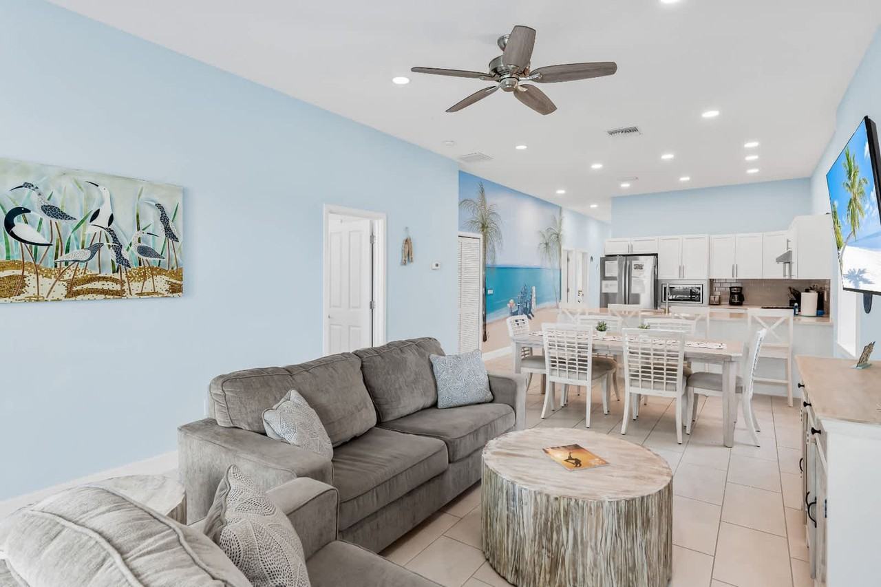 19914 Gulf Blvd #1512879P - Photo 2 of 45