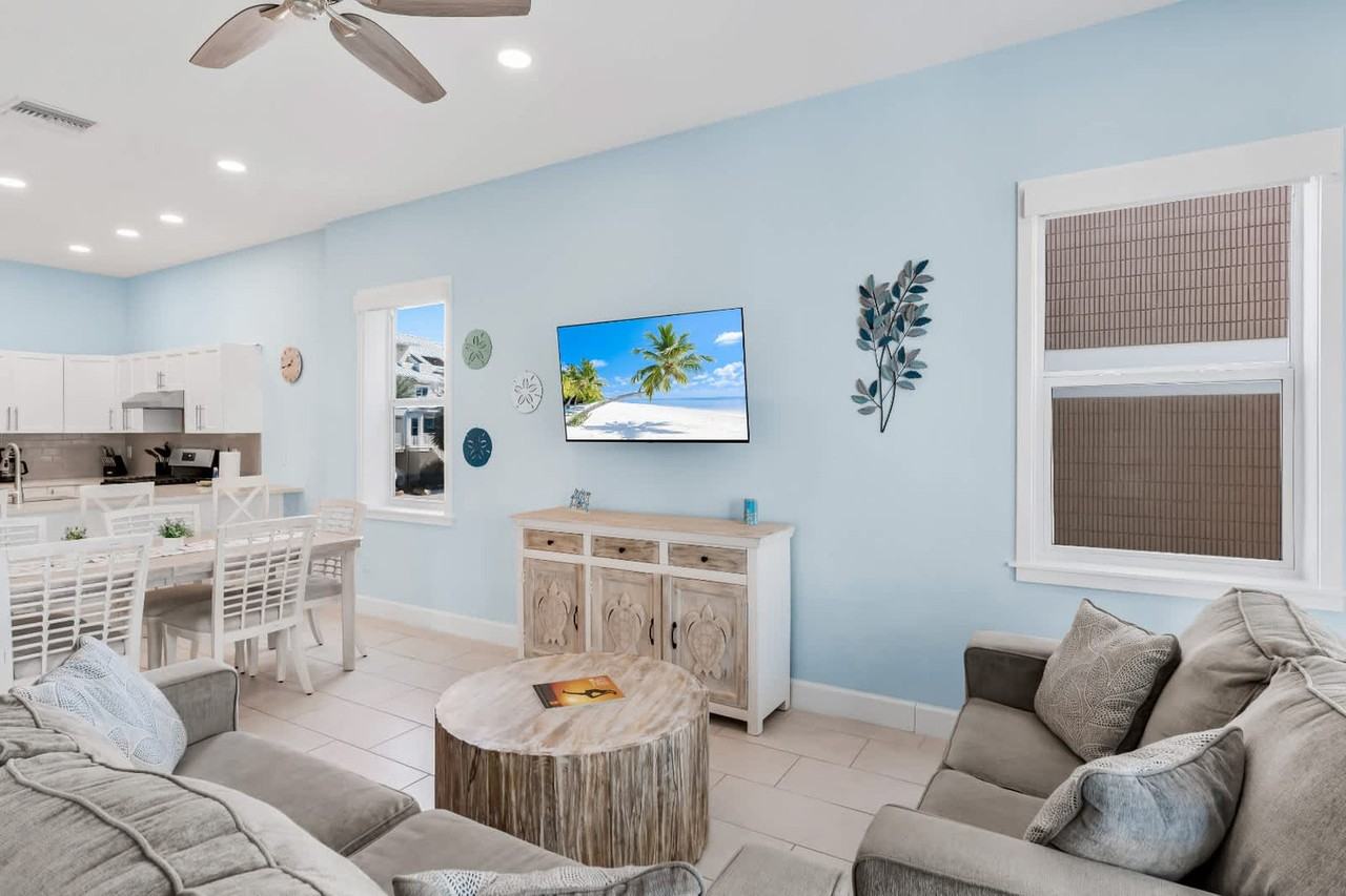 19914 Gulf Blvd #1512879P - Photo 3 of 45