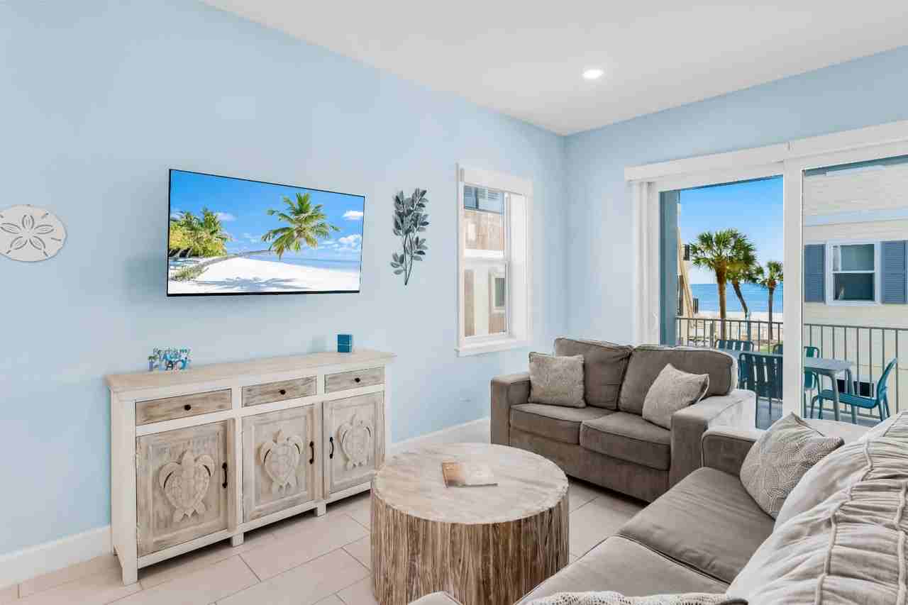 19914 Gulf Blvd #1512879P - Photo 5 of 45