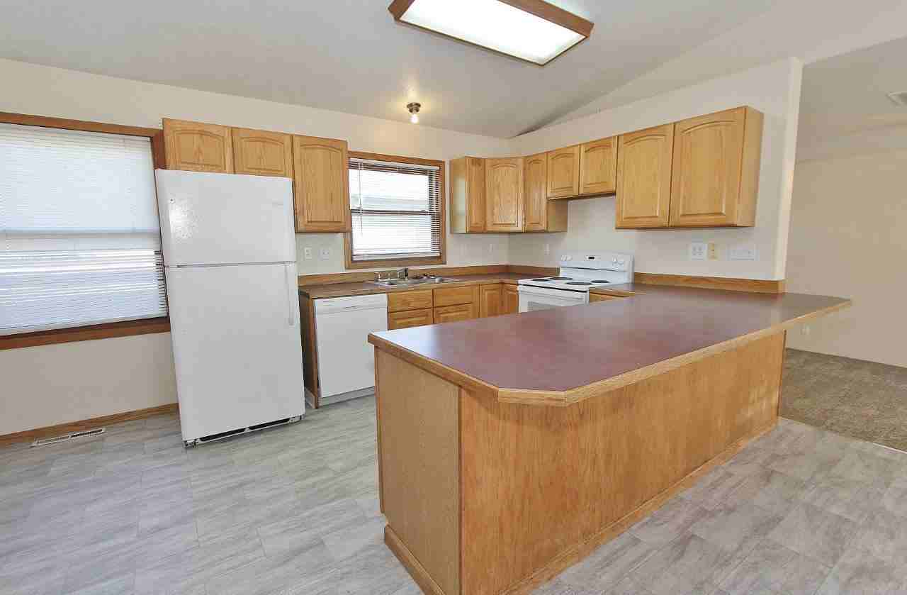 1020 S Hayes Ave #B - Photo 6 of 23