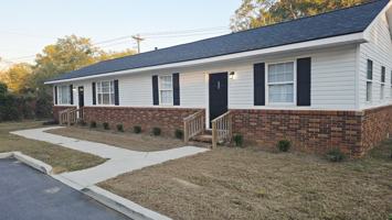 featured image of 469 Monetta St Se #467