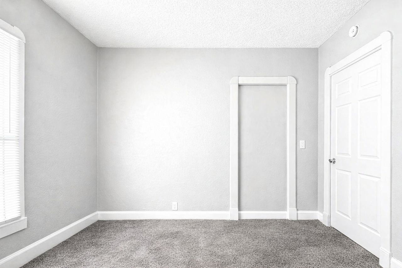 1343 Edgemont Ave - Photo 7 of 13