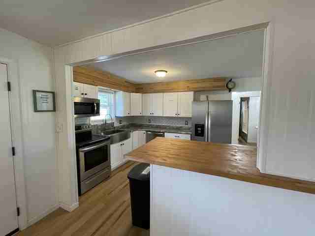 213 Columbus Dr - Photo 6 of 20