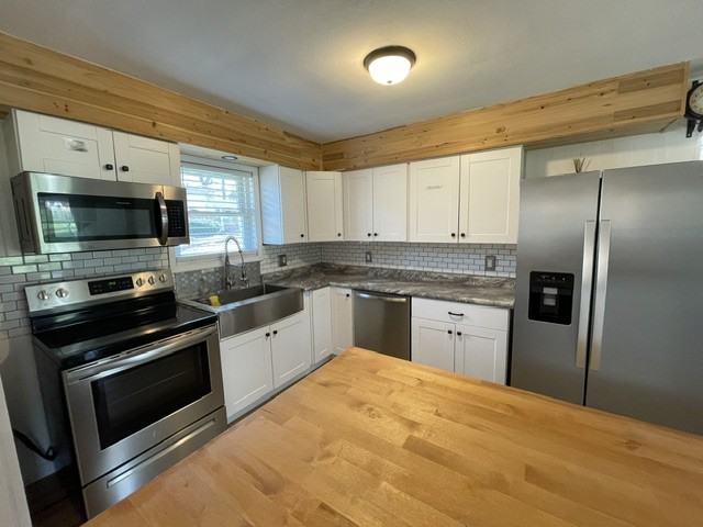 213 Columbus Dr - Photo 7 of 20