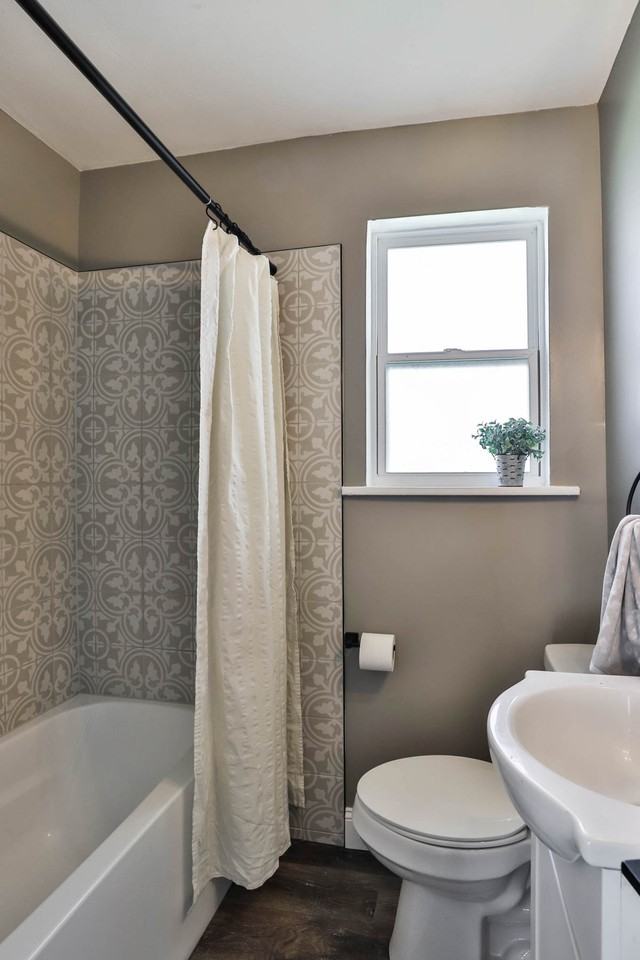 711 N Elm Ave - Photo 2 of 7