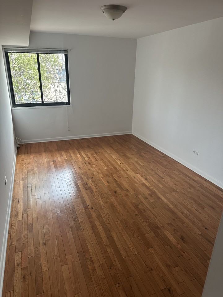 2400 Dewes St #K2 - Photo 3 of 7