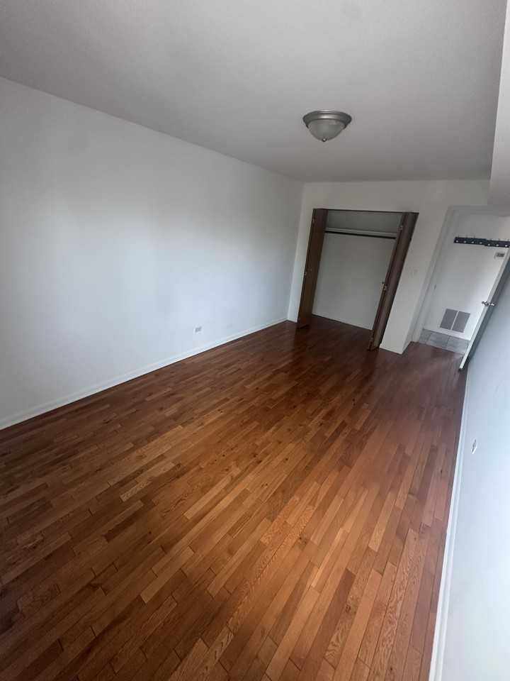 2400 Dewes St #K2 - Photo 4 of 7