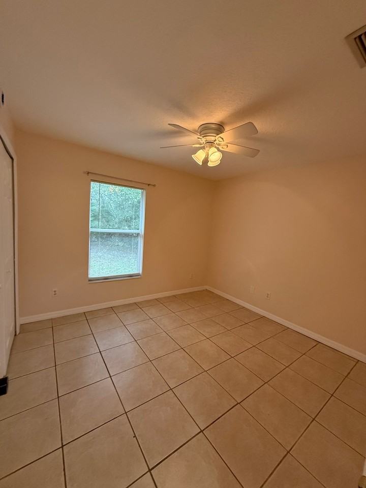 972 N Fairbairn Dr - Photo 7 of 16