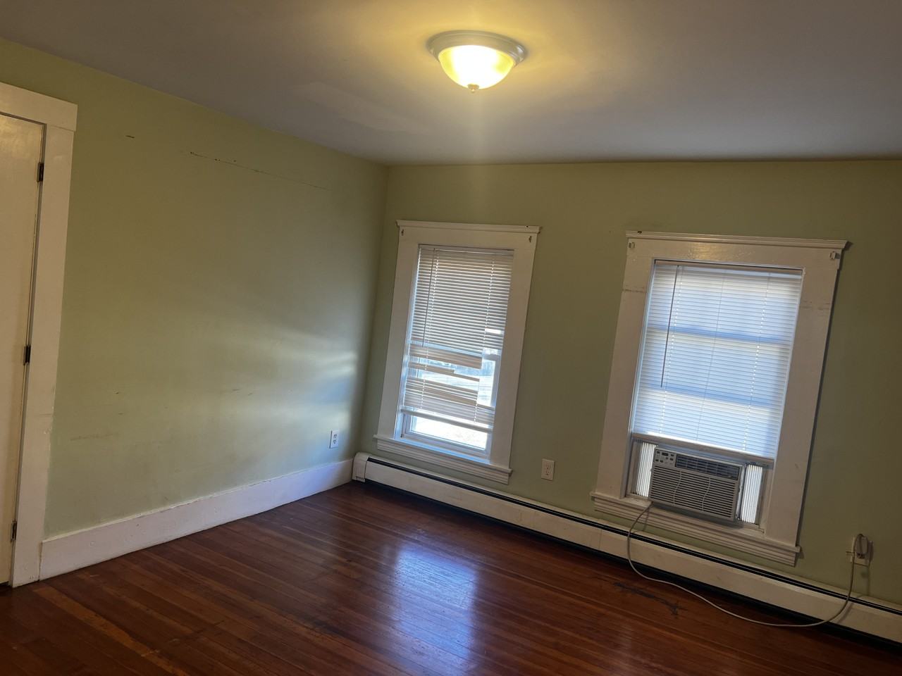 9 Park St #B - Photo 7 of 8