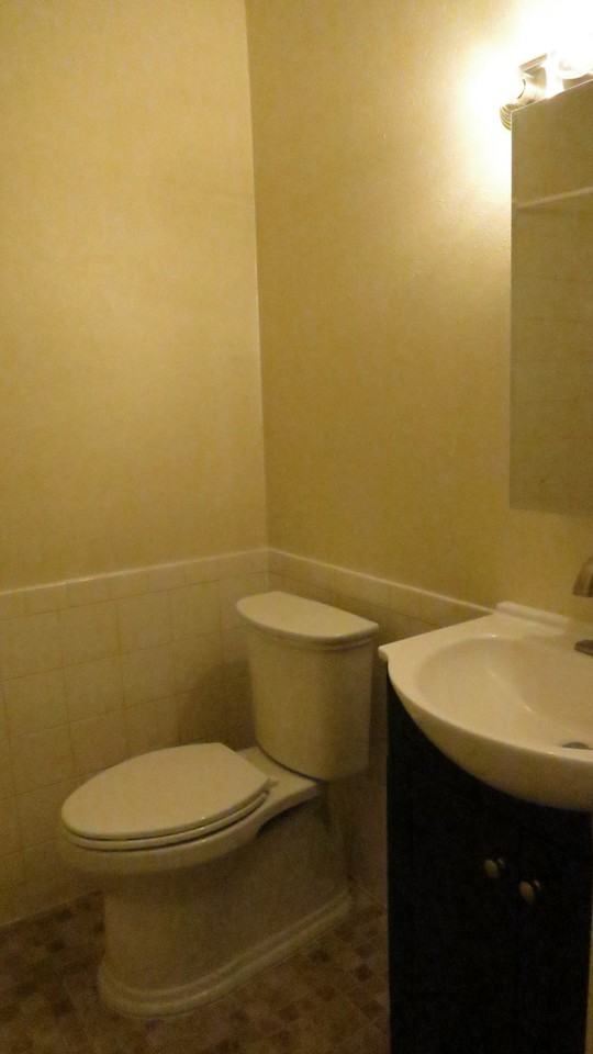 2056 Jackson St #11 - Photo 6 of 10