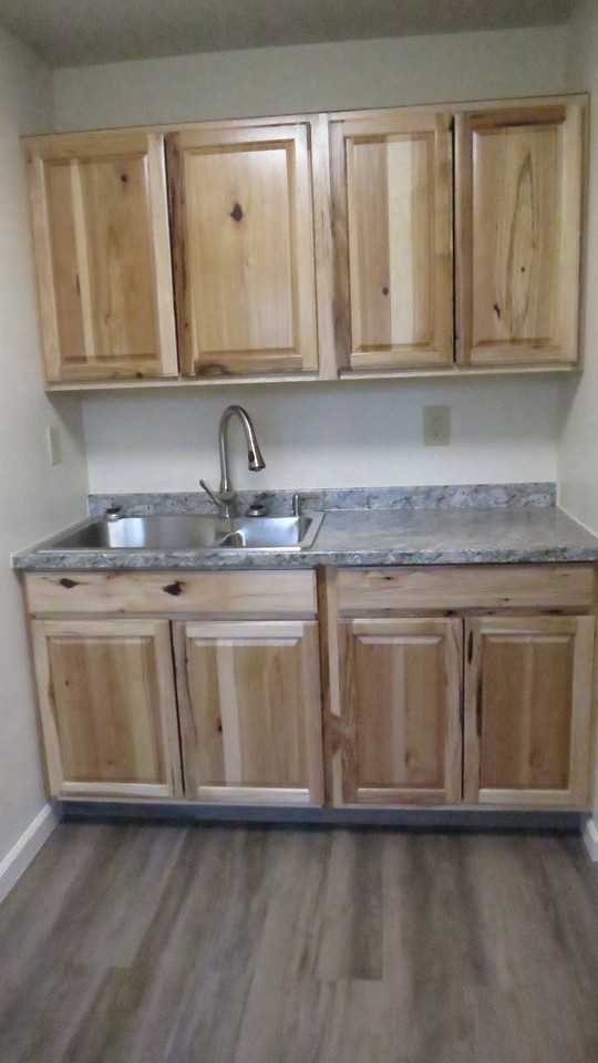 2056 Jackson St #11 - Photo 3 of 27