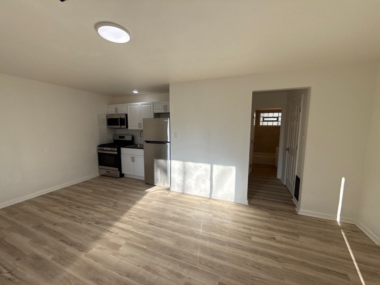 3912 Kirkup Ave #3 - Photo 6 of 13