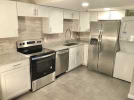 featured image of 1002 Parkvale Court #0