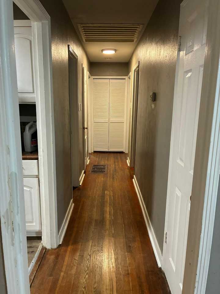 1641 Woodburn St #1 - Photo 2 of 12