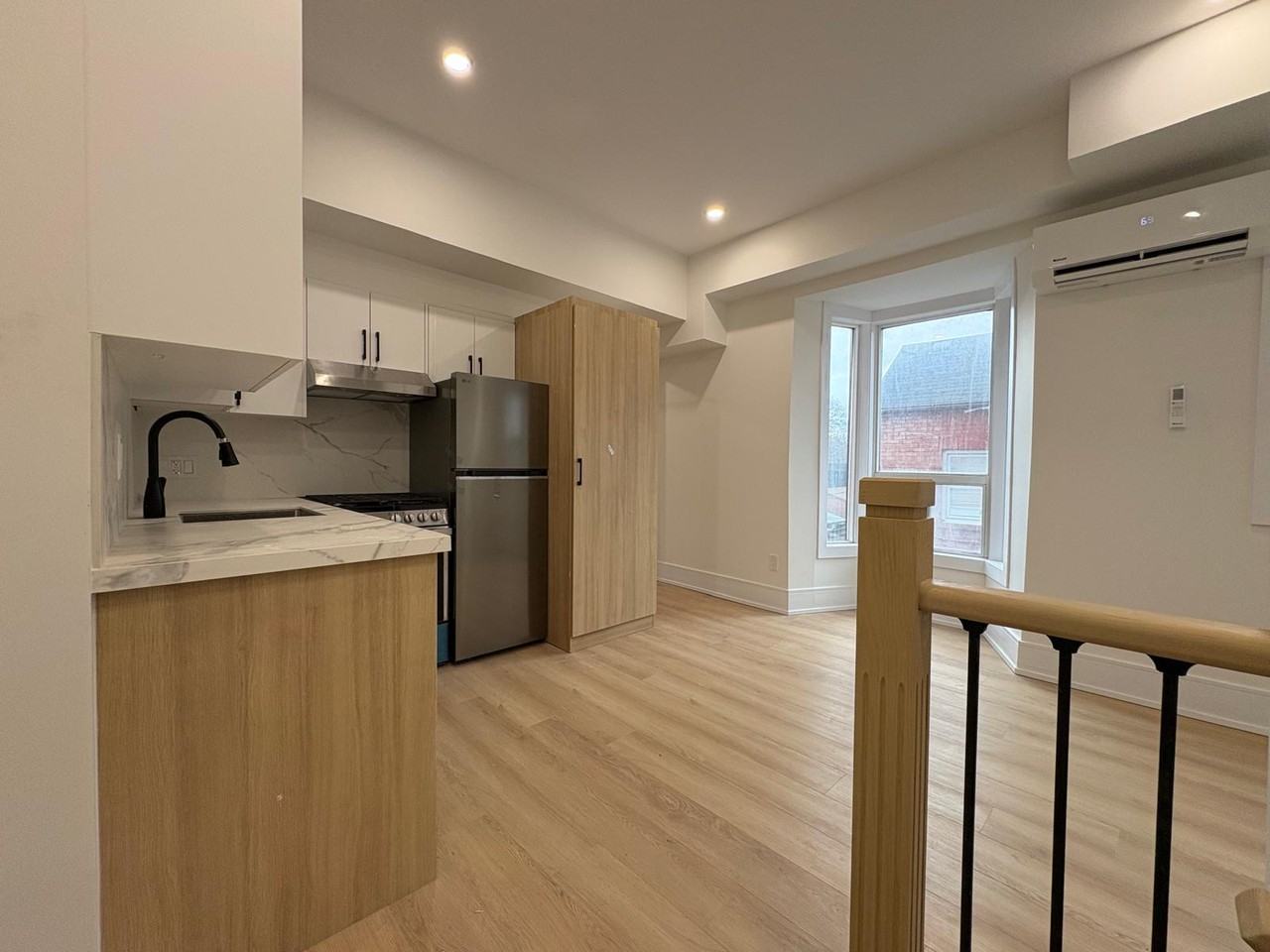 70 Lansdowne Avenue #3 - Photo 3 of 7