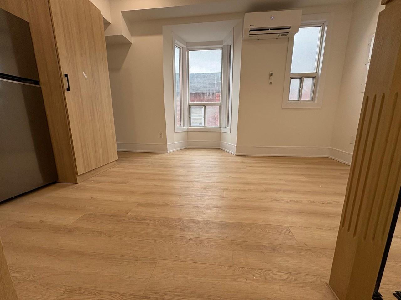 70 Lansdowne Avenue #3 - Photo 4 of 7