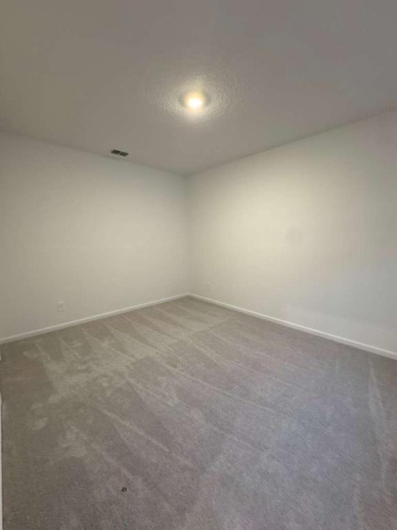 4407 Vibernum Ave, b ##B - Photo 7 of 12