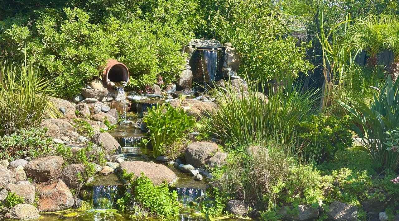 3708 Gibbons Pkwy - Photo 2 of 20