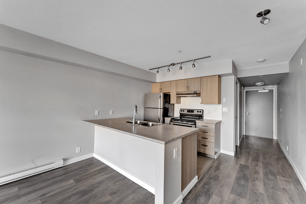43Twenty Residences - Photo 6 of 11