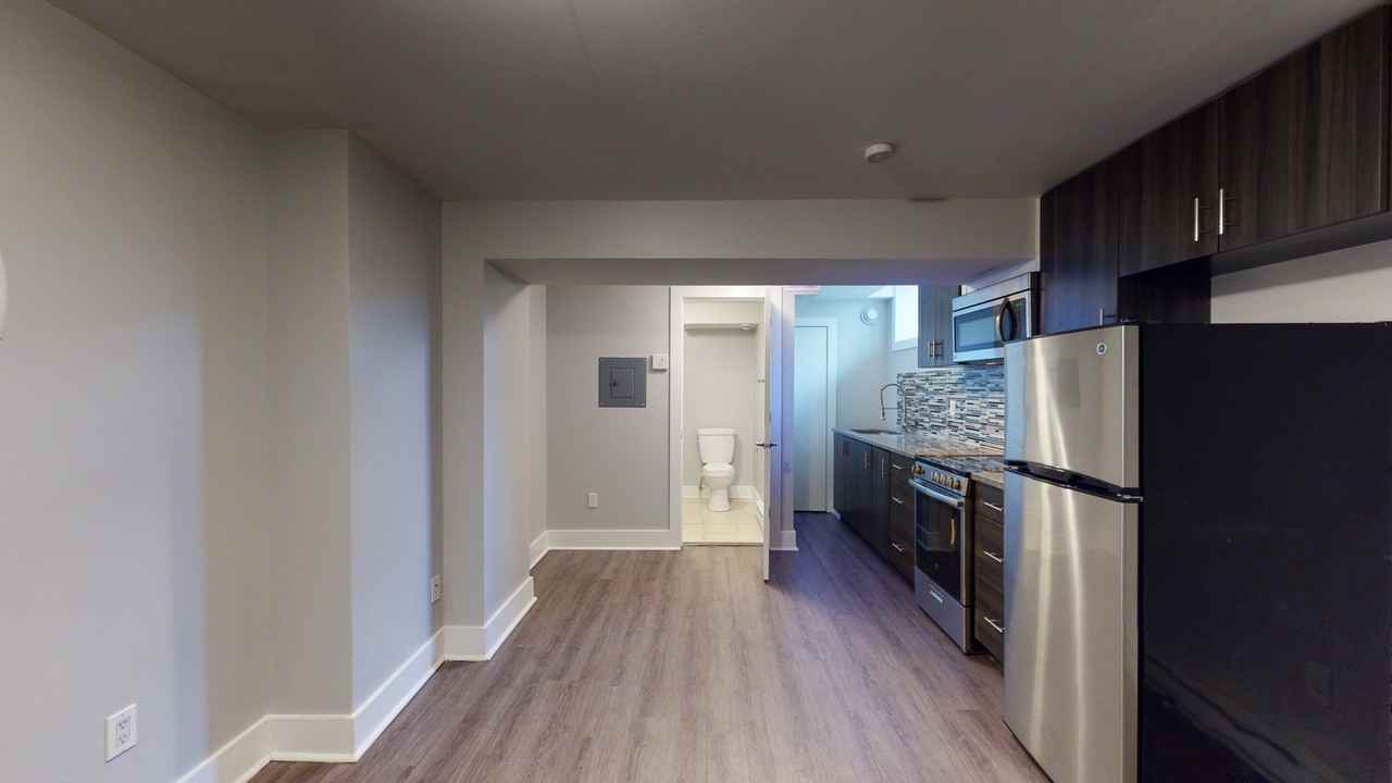 Laurier Apartments - Photo 7 of 19