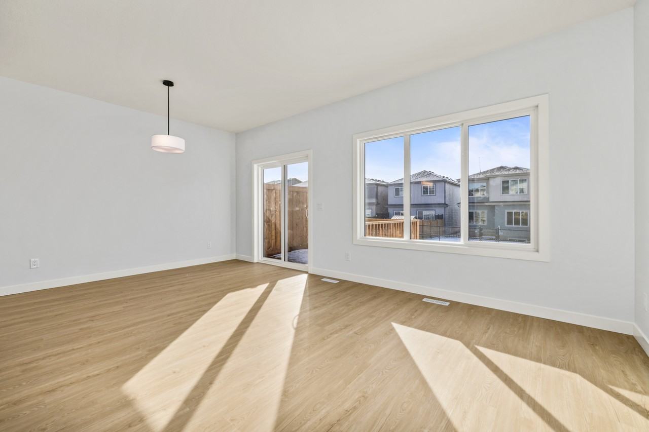 Honeysuckle Green - Photo 5 of 26