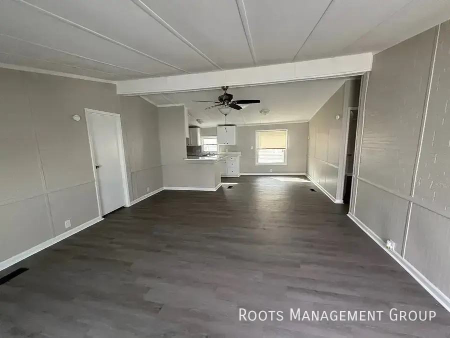 924 W Mactavish Rd - Photo 2 of 20