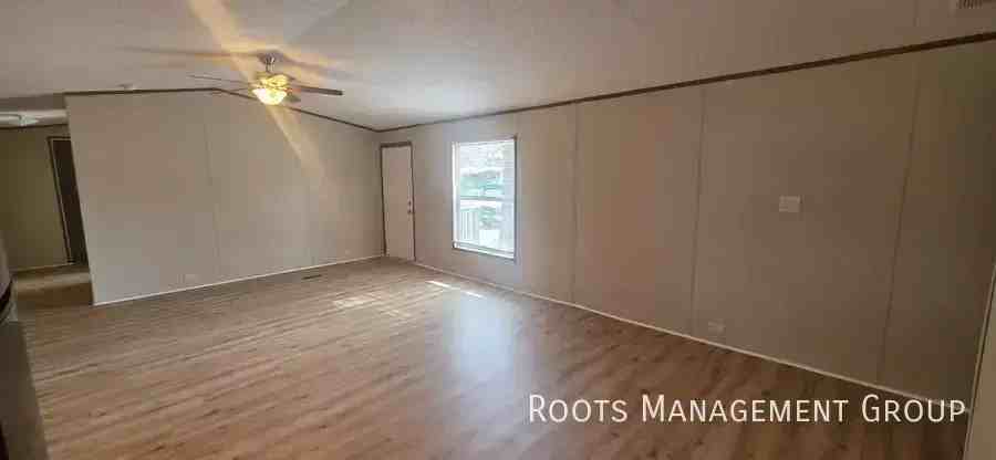 5627 Moss Ln #175 - Photo 4 of 10