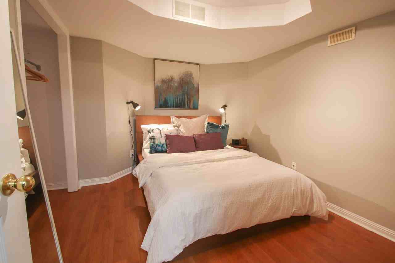 1477 Willowvale Gardens - Photo 6 of 20