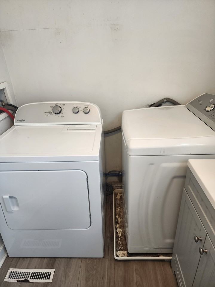 2815 Pinard St #1 - Photo 5 of 9