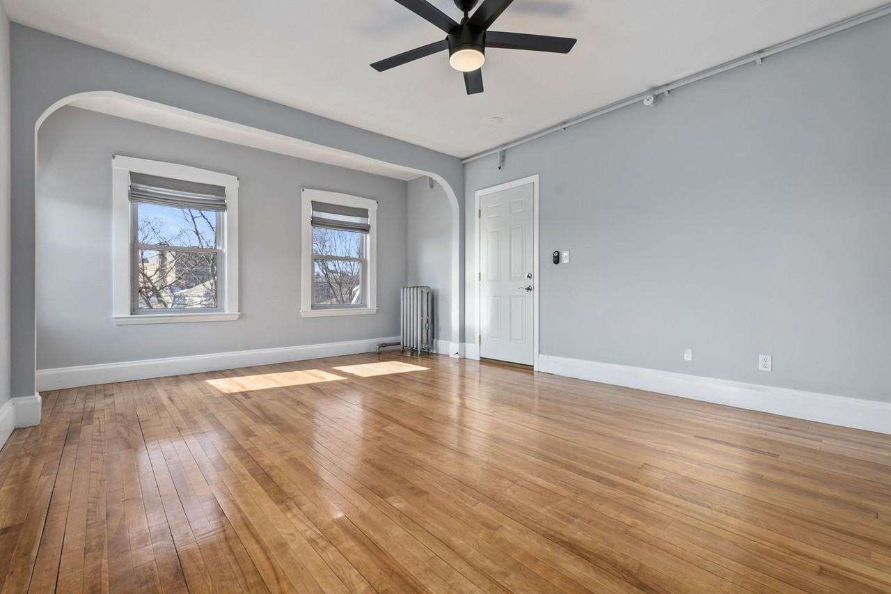 55 Pine Street #2 - Photo 3 of 24