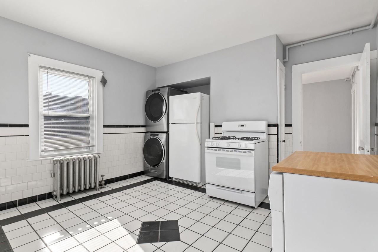 55 Pine Street #2 - Photo 6 of 24