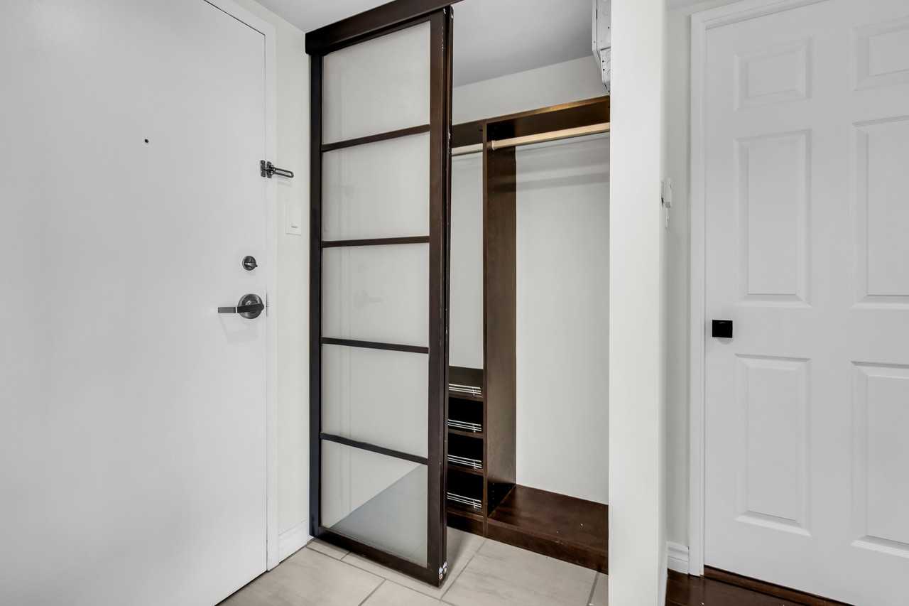 705 King Street West #PH14 - Photo 6 of 43