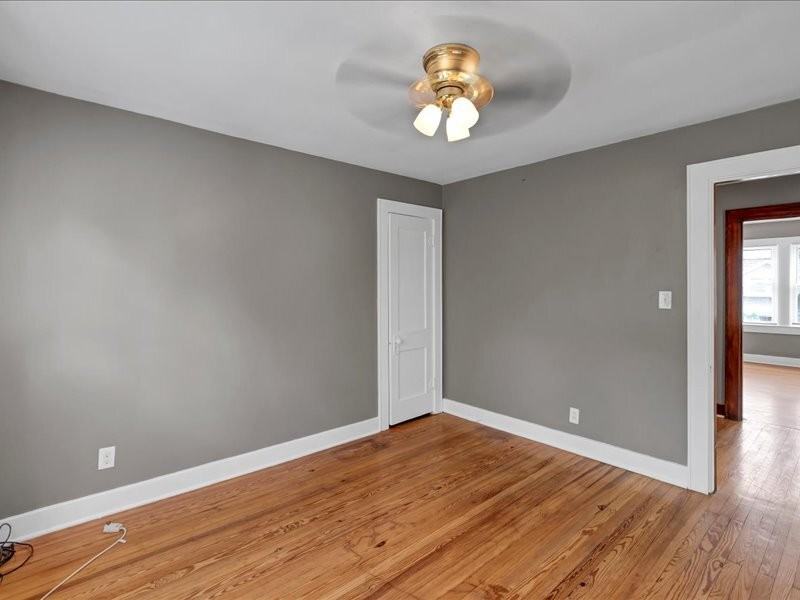 3220 Grant Ave - Photo 3 of 33