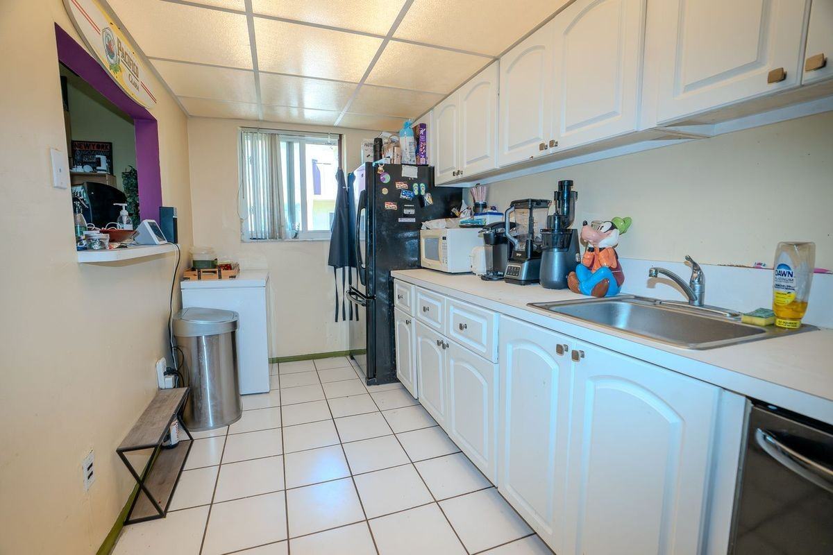 13917 Sw 90th Ave - Photo 2 of 14