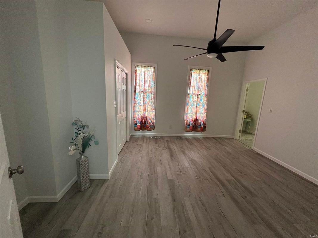 316 W Tennessee St - Photo 4 of 6