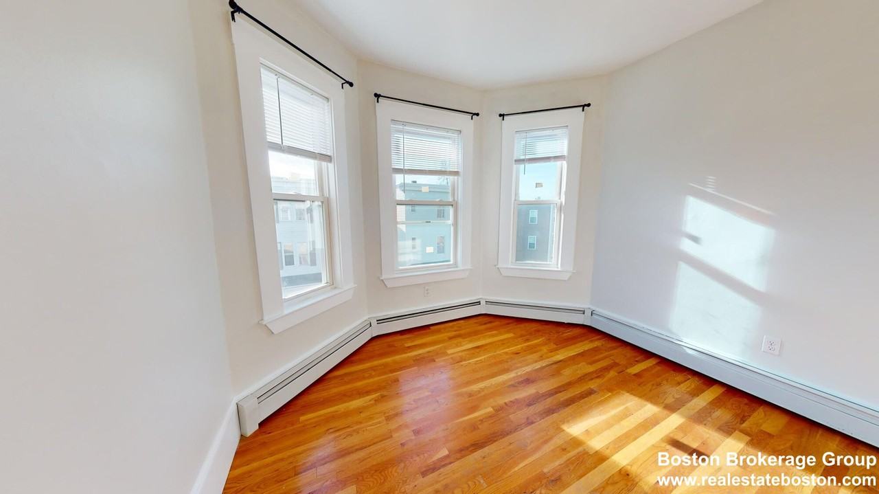 11 Elder St. - Photo 3 of 36