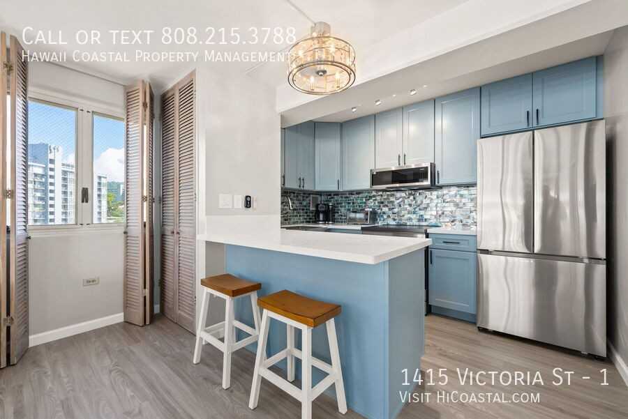 1415 Victoria St #1 - Photo 4 of 23