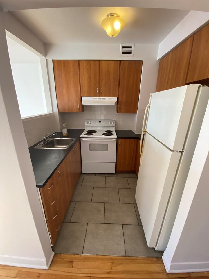 5475 Av Westminster — photo 1