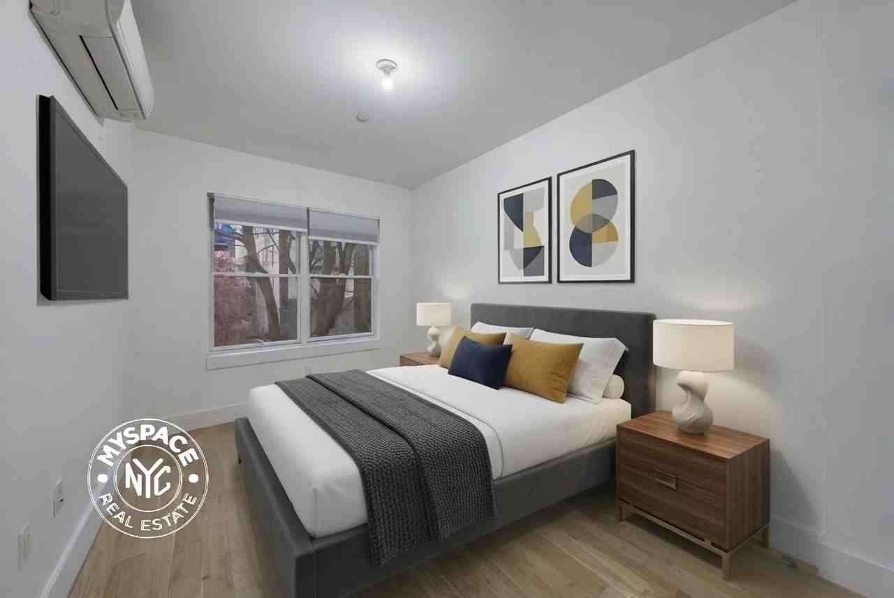 830 Saint Johns Pl #3B - Photo 7 of 12