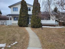 featured image of 11204 48 Ave Nw