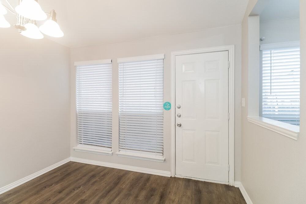 9308 Cynthia Ct - Photo 6 of 16