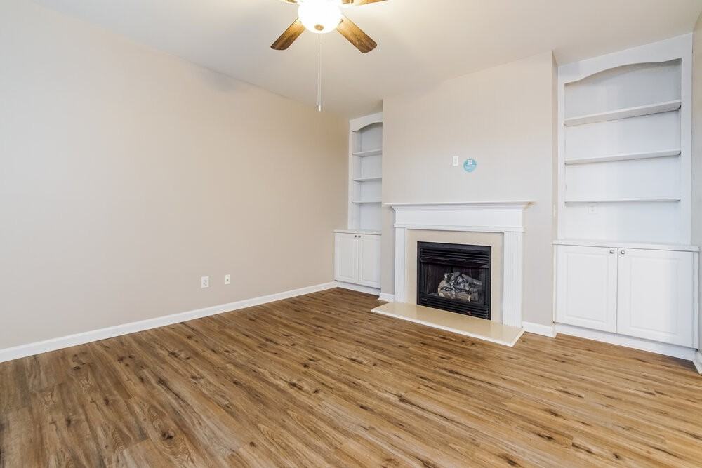 224 Stansbury Ln - Photo 7 of 20